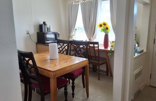 Elmont House | Serene 4-bedroom house in Elmont