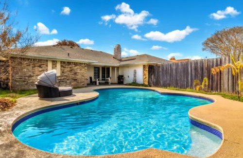 Plano House | Serene 4BR 2BA Home with Lagoon Pool in Plano