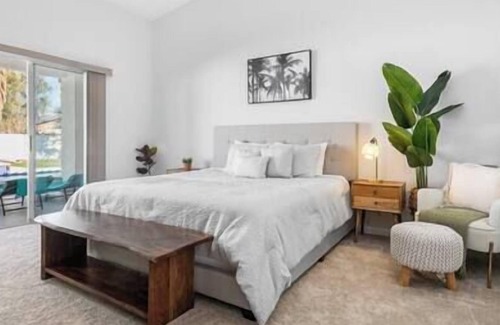 Desert Hot Springs House | *Serene* 4BR w/Pool, Spa, Pool Table & Game Room!
