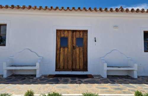 Alandroal House | Serene 6-bedroom house with AC in Alandroal
