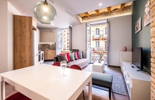 Morvedre Apartment | Serene Apartment with a Relaxing Atmosphere