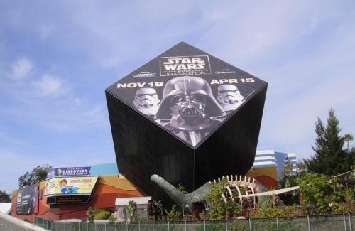 Lyon Street Apartment | Serene APT 10 Min from Disneyland With Pool & GYM