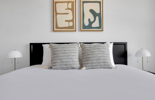 Arlington Heights Apartment | Serene Arlington Heights 2BR w/ Gym & W/D, easy commute, by Blueground