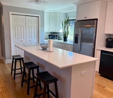 Broussard House | Serene Bayou Retreat - Spacious Family Home