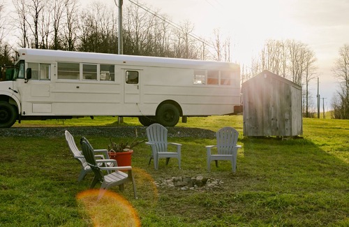 Town of Hebron House | Serene Bus Getaway Amongst Rolling Farm Land