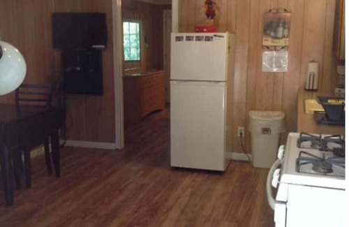Bogalusa Cabin | Serene Camp Cabin