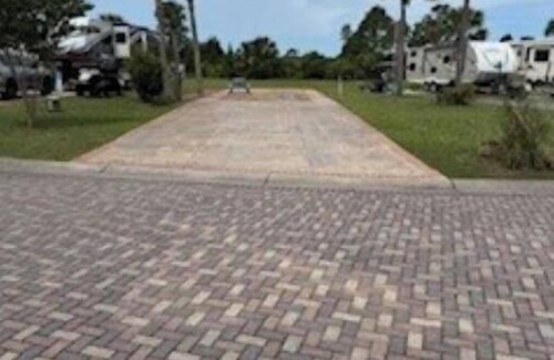 Carrabelle RV Rental | Serene campground in Carrabelle for a peaceful getaway