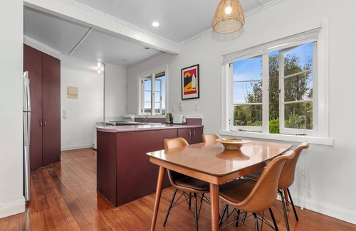 Waipu House | Serene Cove Escape - Waipu Holiday Home