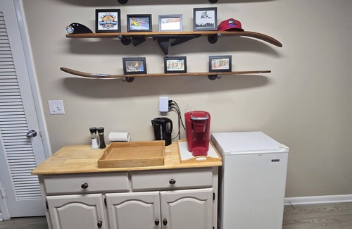 Winter Haven Apartment | Serene, Cozy, Lakefront Home with covered porch on the Lake