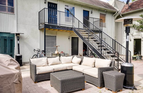 Knox - Henderson Apartment | Serene Dallas Condo w/Pool - Walkable Location!