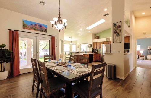 Cottonwood-Verde Village House | Serene Desert Escape: Views, Firepit & Workspace