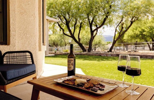 Cottonwood-Verde Village House | Serene Desert Escape: Views, Firepit & Workspace