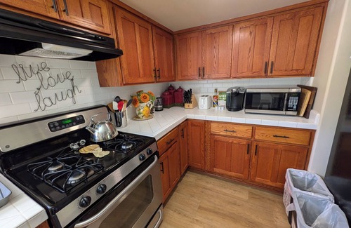 Cedar Ridge Other | Serene Farmhouse with Pond & Forest View in Beautiful Grass Valley