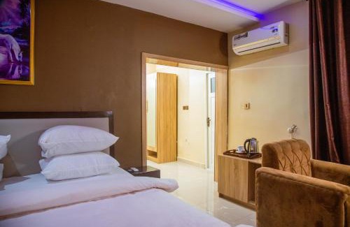 Uyo Hotel | Serene Garden Hotels