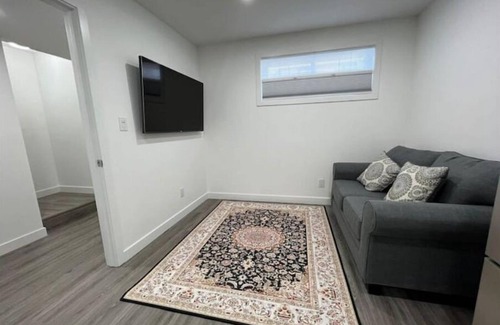 Saskatchewan House | Serene Haven in Harbour Landing