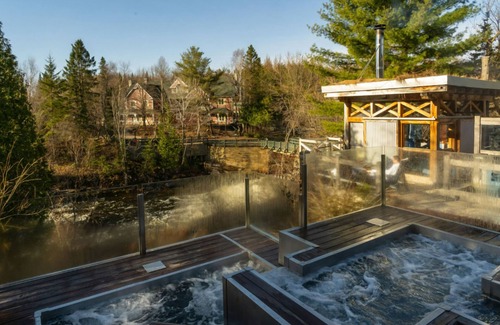 Mauricie House | Serene Haven w/Onsite Dining, Near Mauricie Park | Perfect Nature Enthusiasts