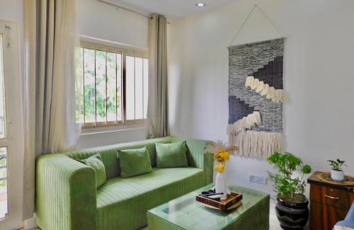 Nehru Place Apartment | Serene Hemkunt 1BHK Home in GK1