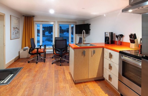 Mauricie House | Serene Hideaway Surrounded by Stunning & Peaceful Landscapes, Outdoor Trails