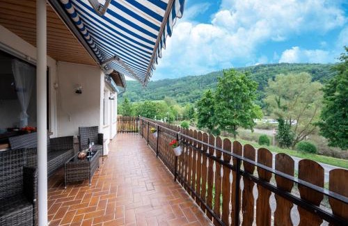 Nehren House | Serene Holiday Home in Nehren