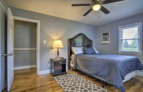 Greensboro House | Serene Home on Pond - 5 Mi to Dtwn Greensboro