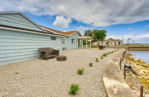 Standish Township House | Serene Lakefront Standish Home with Fire Pit and Grill
