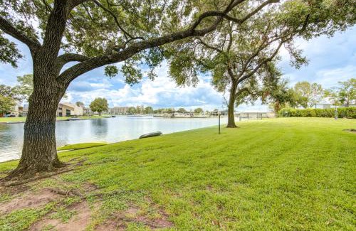 Walden on Lake Conroe Apartment | Serene Lakeside Beauty