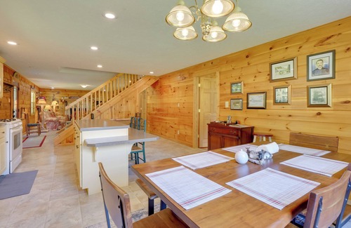 Procious House | Serene Mountain Retreat on 40 Acres w/Fire Pit!