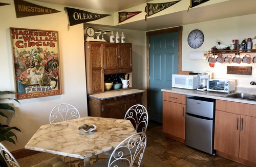 Fort Montgomery Cottage | Serene Mountain Top Views overlooking Hudson River and Surrounding Highlands