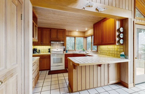 Sea Ranch House | Serene, ocean view, hillside home w/grill + shared pool, sauna, tennis courts