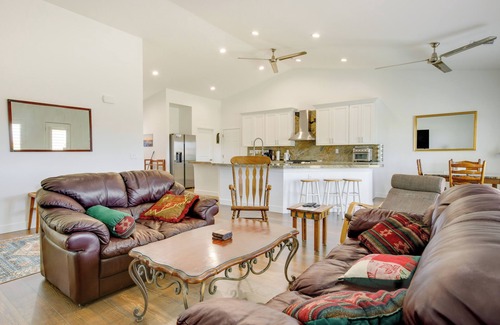 Pahrump Cottage | Serene Pahrump Cottage w/Mountain Views!
