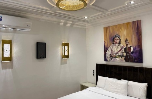 Riad Zitoun Jdid House | Serene riad with AC in Marrakesh - 5 bedrooms for a dreamy stay