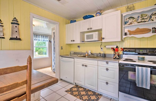 Dutton Cottage | Serene River Retreat w/Private Beach & Dock!