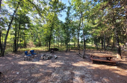 Cedarcreek RV Rental | Serene Rustic Campsites at Cedar Ridge Ranch & Trails