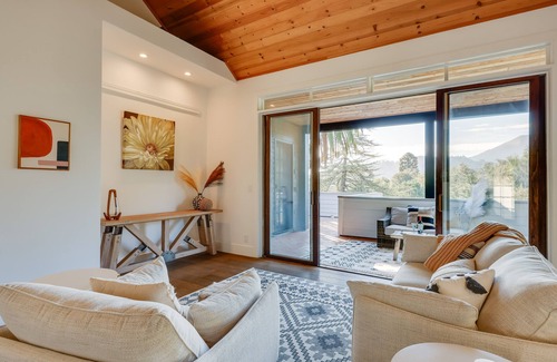 San Anselmo House | Serene San Anselmo Hideaway w/Private Hot Tub!