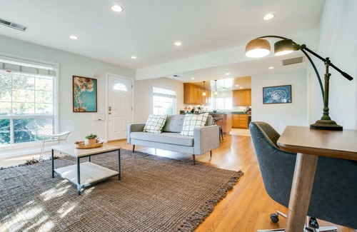 Willow Glen House | Serene San Jose 3BR w/Parking, nr Museum, Bars & Shops, by Blueground