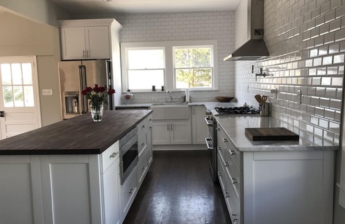 Mattaponi House | Serene Sauna Retreat with Chefs Kitchen, Luxury Beds & Luxury Baths