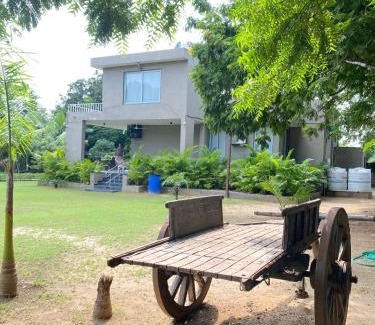 Sanand House | Serene stay in the lap of Nature