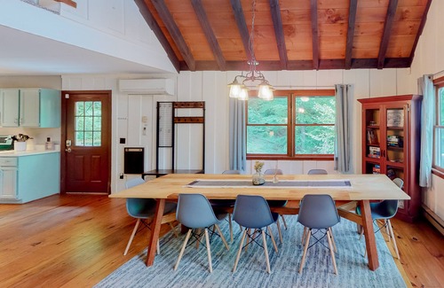 Cullowhee House | Serene stay with wood-burning fireplace & decks, dock and canoe access - dogs ok