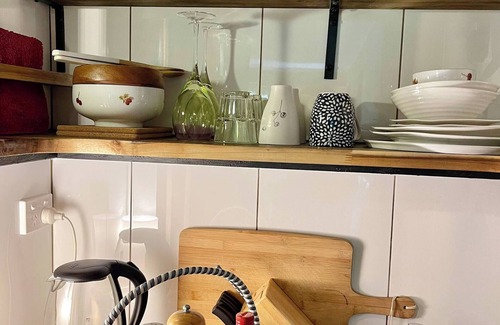 Cygnet Apartment | Serene Studio Retreat in Cygnet with Private Entrance