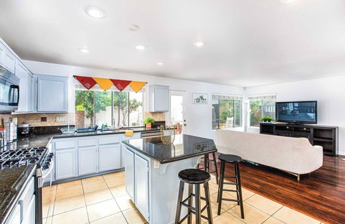 Corona House | Serene Summer Retreat in the Heart of Towergrove - Perfect for Families #41276