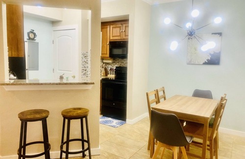 Lower Greenville Condo | Serene Urban Retreat with indoor fireplace, walk to foodie heaven & more!