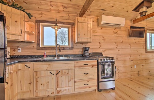Blanchardville Cabin | Serene Views: Quiet Farmhouse Cabin in Wisconsin!