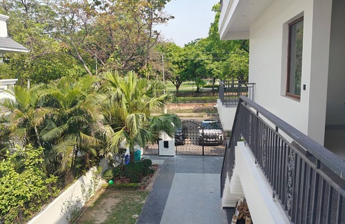 Chandigarh Villa | Serene Villa 36 - Mango Grove Independent Suite