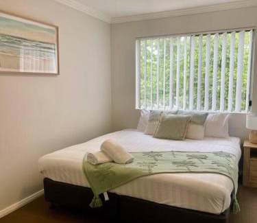 Wagga Wagga House | Serene Wagga Townhouse Getaway