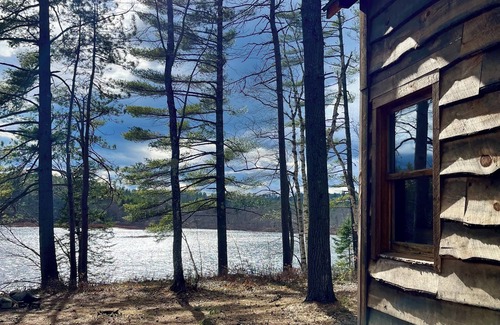Waterford Cabin | Serene Waterfront Cabin