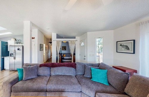 Port Orford House | Serene waterfront haven with lake views, fenced yard & home office