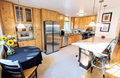 Flagstaff House | Serene, Wooded Home with Cozy Deck and Firepit! 1 Mile to Downtown!