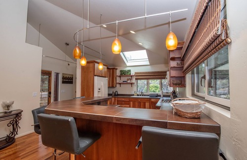 Sedona House | Serene yoga retreat with private heated pool! Just minutes from hiking!