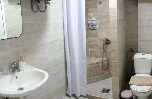 Becici Apartment | Serenita Stone House : Studio