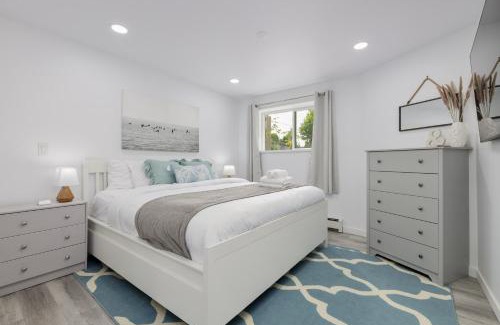 Coquitlam House | Serenity 1BR & 1 DEN Home at Folsom Ave